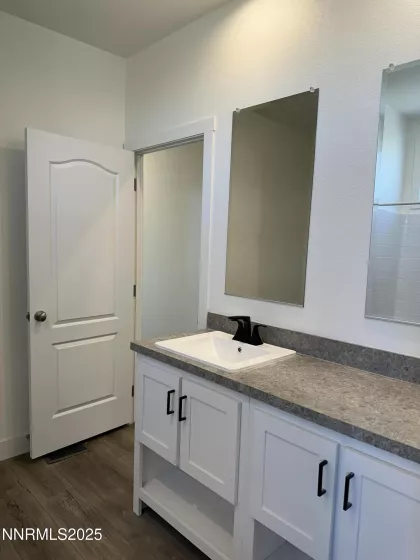 3030 Cougar, Silver Springs, Nevada 89429, 5 Bedrooms Bedrooms, ,2 BathroomsBathrooms,Residential,Residential,Cougar,250052577