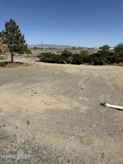 3030 Cougar, Silver Springs, Nevada 89429, 5 Bedrooms Bedrooms, ,2 BathroomsBathrooms,Residential,Residential,Cougar,250052577