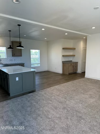3030 Cougar, Silver Springs, Nevada 89429, 5 Bedrooms Bedrooms, ,2 BathroomsBathrooms,Residential,Residential,Cougar,250052577