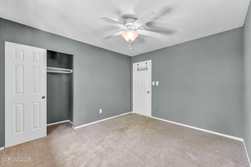 3582 Hemlock, Reno, Nevada 89509, 3 Bedrooms Bedrooms, ,2 BathroomsBathrooms,Residential,Residential,Hemlock,250052578