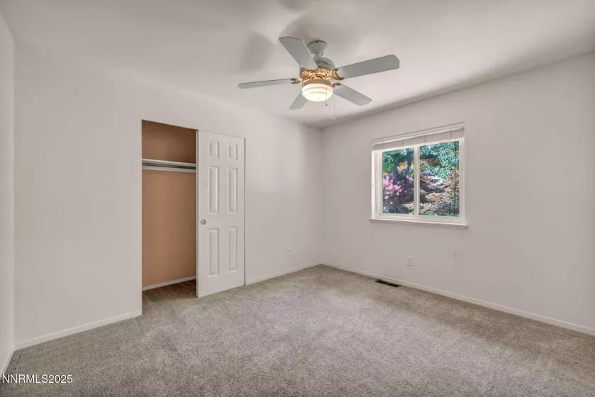 3582 Hemlock, Reno, Nevada 89509, 3 Bedrooms Bedrooms, ,2 BathroomsBathrooms,Residential,Residential,Hemlock,250052578
