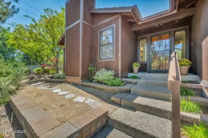 3582 Hemlock, Reno, Nevada 89509, 3 Bedrooms Bedrooms, ,2 BathroomsBathrooms,Residential,Residential,Hemlock,250052578
