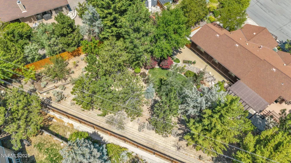 3582 Hemlock, Reno, Nevada 89509, 3 Bedrooms Bedrooms, ,2 BathroomsBathrooms,Residential,Residential,Hemlock,250052578