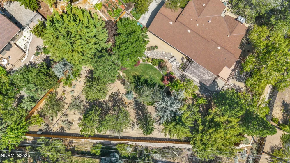 3582 Hemlock, Reno, Nevada 89509, 3 Bedrooms Bedrooms, ,2 BathroomsBathrooms,Residential,Residential,Hemlock,250052578