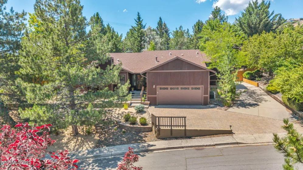 3582 Hemlock, Reno, Nevada 89509, 3 Bedrooms Bedrooms, ,2 BathroomsBathrooms,Residential,Residential,Hemlock,250052578