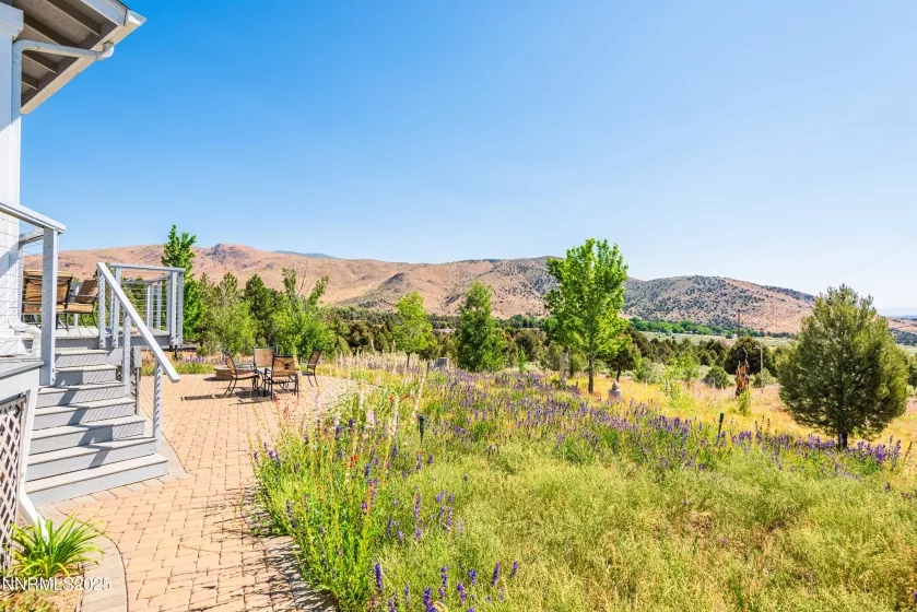 1533 Alba, Gardnerville, Nevada 89410, 4 Bedrooms Bedrooms, ,3 BathroomsBathrooms,Residential,Residential,Alba,250052579