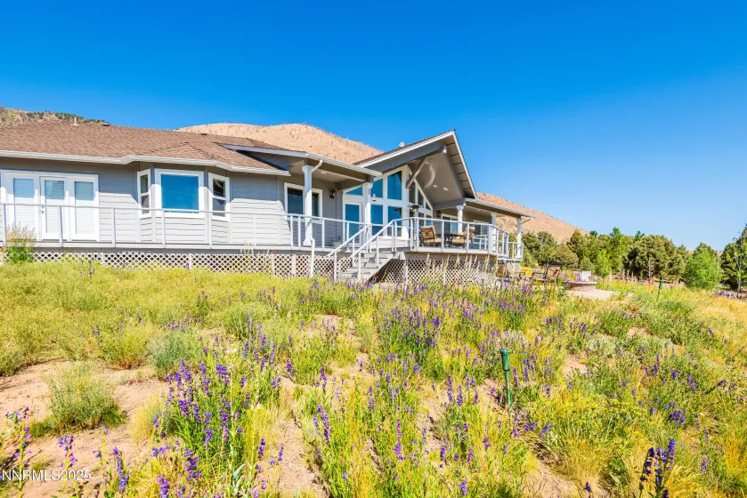 1533 Alba, Gardnerville, Nevada 89410, 4 Bedrooms Bedrooms, ,3 BathroomsBathrooms,Residential,Residential,Alba,250052579