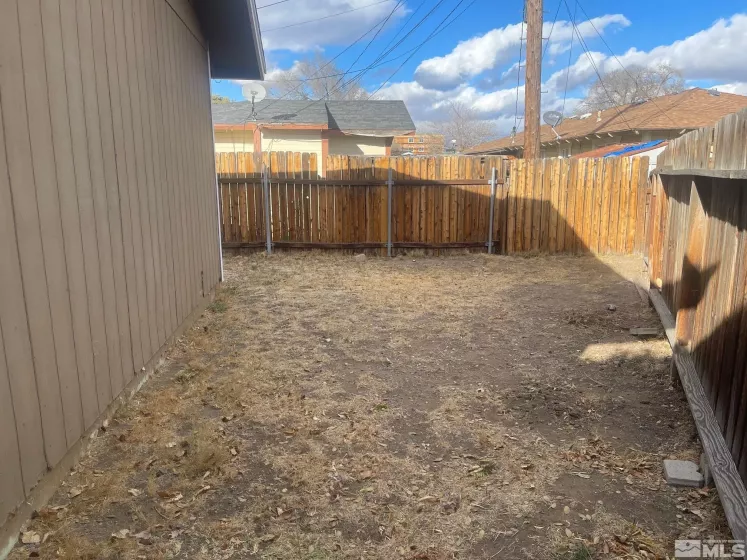 1215 Virbel, Reno, Nevada 89502, 1 Bedroom Bedrooms, ,1 BathroomBathrooms,Residential,Residential,Virbel,240015025