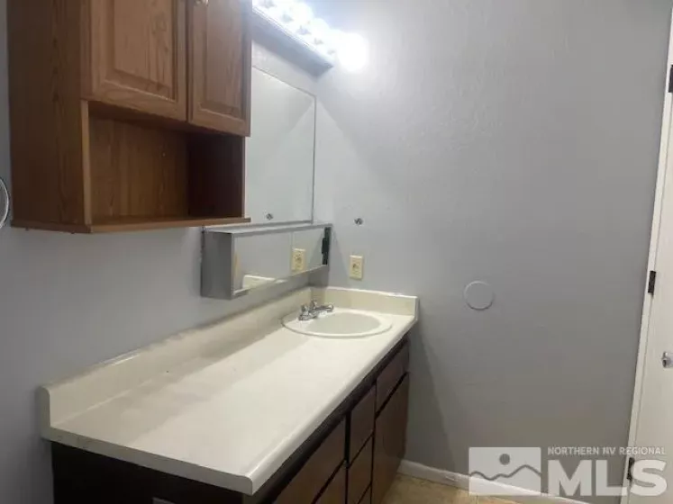 1205 Virbel, Reno, Nevada 89502, 1 Bedroom Bedrooms, ,1 BathroomBathrooms,Residential,Residential,Virbel,240015585