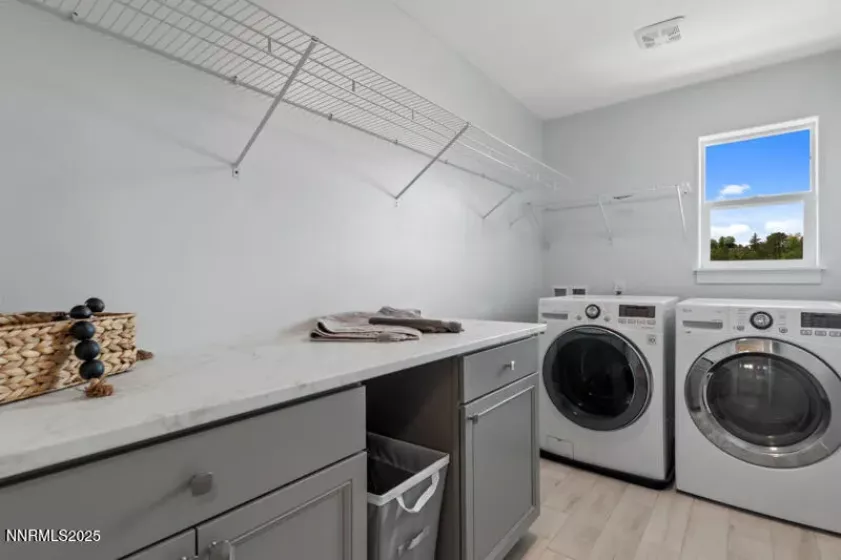 3475 Meridian, Reno, Nevada 89509, 3 Bedrooms Bedrooms, ,3 BathroomsBathrooms,Residential,Residential,Meridian,250052584