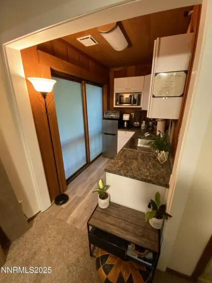 Kitchenette in Guest Bedroom