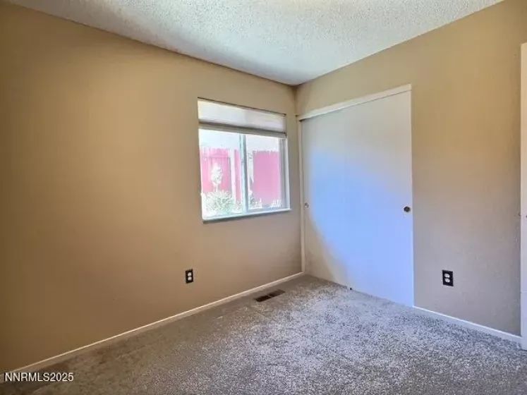 8425 Corrigan, Reno, Nevada 89506, 4 Bedrooms Bedrooms, ,2 BathroomsBathrooms,Residential,Residential,Corrigan,250052586