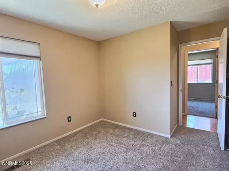 8425 Corrigan, Reno, Nevada 89506, 4 Bedrooms Bedrooms, ,2 BathroomsBathrooms,Residential,Residential,Corrigan,250052586