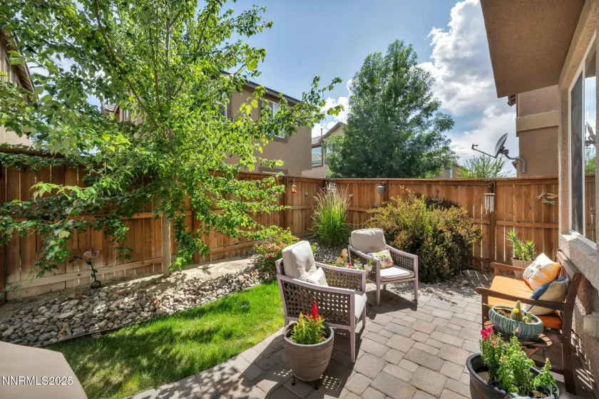 6775 Russian Thistle, Sparks, Nevada 89436, 3 Bedrooms Bedrooms, ,3 BathroomsBathrooms,Residential,Residential,Russian Thistle,250052587