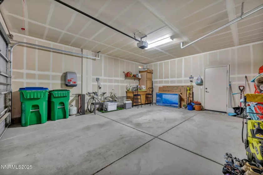 6775 Russian Thistle, Sparks, Nevada 89436, 3 Bedrooms Bedrooms, ,3 BathroomsBathrooms,Residential,Residential,Russian Thistle,250052587