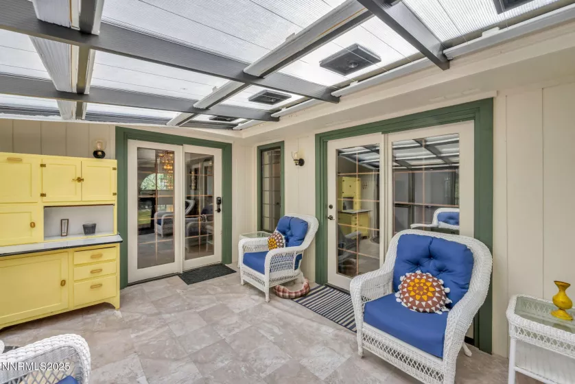 sunroom