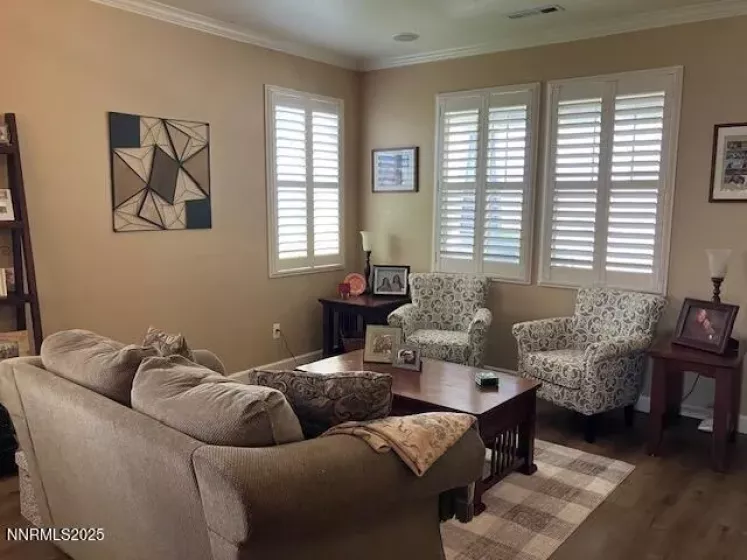 4073 Talladega, Sparks, Nevada 89436, 5 Bedrooms Bedrooms, ,4 BathroomsBathrooms,Residential,Residential,Talladega,250052589