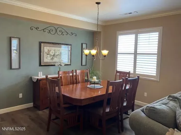 4073 Talladega, Sparks, Nevada 89436, 5 Bedrooms Bedrooms, ,4 BathroomsBathrooms,Residential,Residential,Talladega,250052589