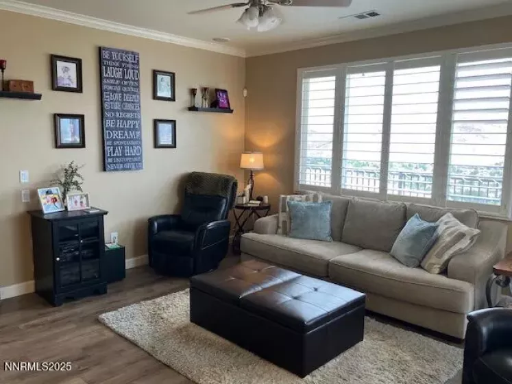 4073 Talladega, Sparks, Nevada 89436, 5 Bedrooms Bedrooms, ,4 BathroomsBathrooms,Residential,Residential,Talladega,250052589