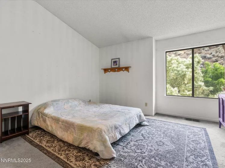 4325 Leeward, Reno, Nevada 89502, 2 Bedrooms Bedrooms, ,3 BathroomsBathrooms,Residential,Residential,Leeward,250052594