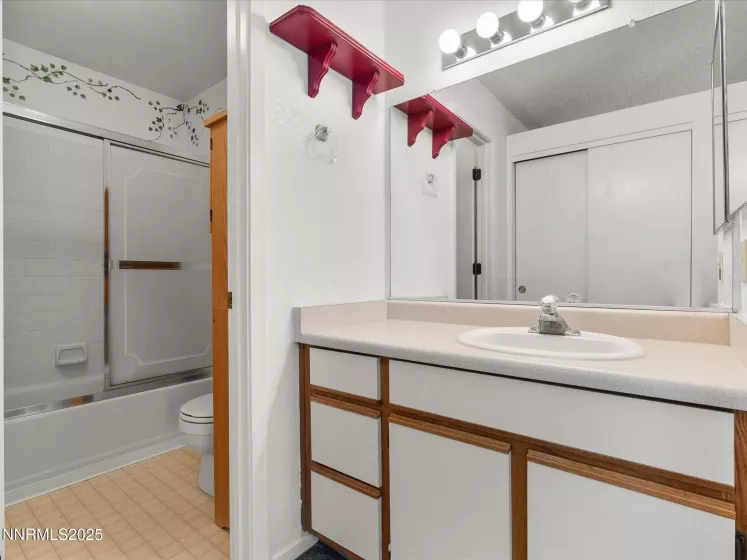 4325 Leeward, Reno, Nevada 89502, 2 Bedrooms Bedrooms, ,3 BathroomsBathrooms,Residential,Residential,Leeward,250052594