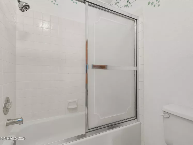 4325 Leeward, Reno, Nevada 89502, 2 Bedrooms Bedrooms, ,3 BathroomsBathrooms,Residential,Residential,Leeward,250052594