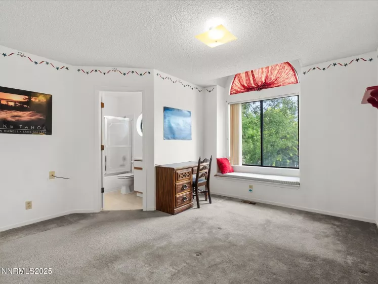 4325 Leeward, Reno, Nevada 89502, 2 Bedrooms Bedrooms, ,3 BathroomsBathrooms,Residential,Residential,Leeward,250052594