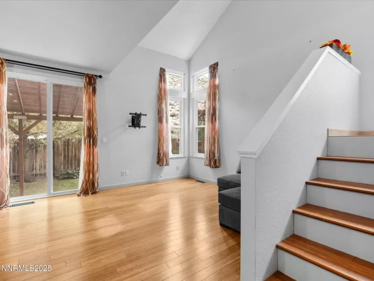 4325 Leeward, Reno, Nevada 89502, 2 Bedrooms Bedrooms, ,3 BathroomsBathrooms,Residential,Residential,Leeward,250052594