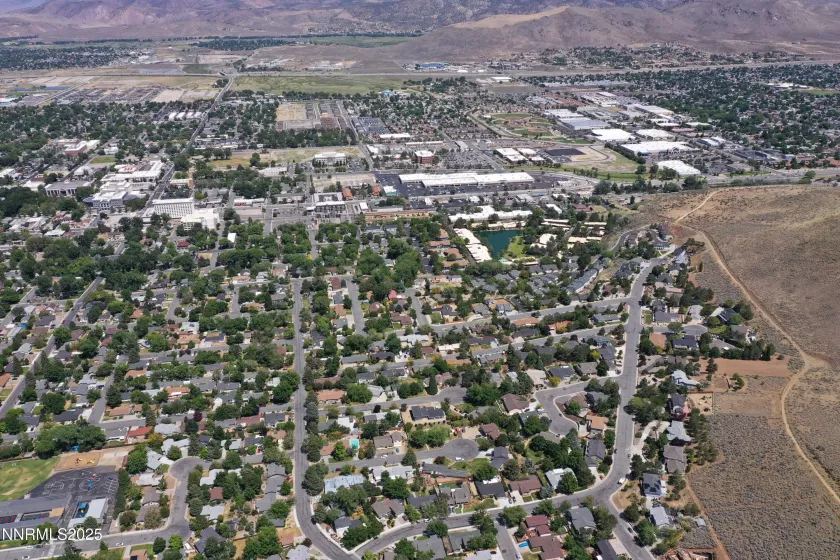 7 Circle, Carson City, Nevada 89703, 3 Bedrooms Bedrooms, ,3 BathroomsBathrooms,Residential,Residential,Circle,250052595