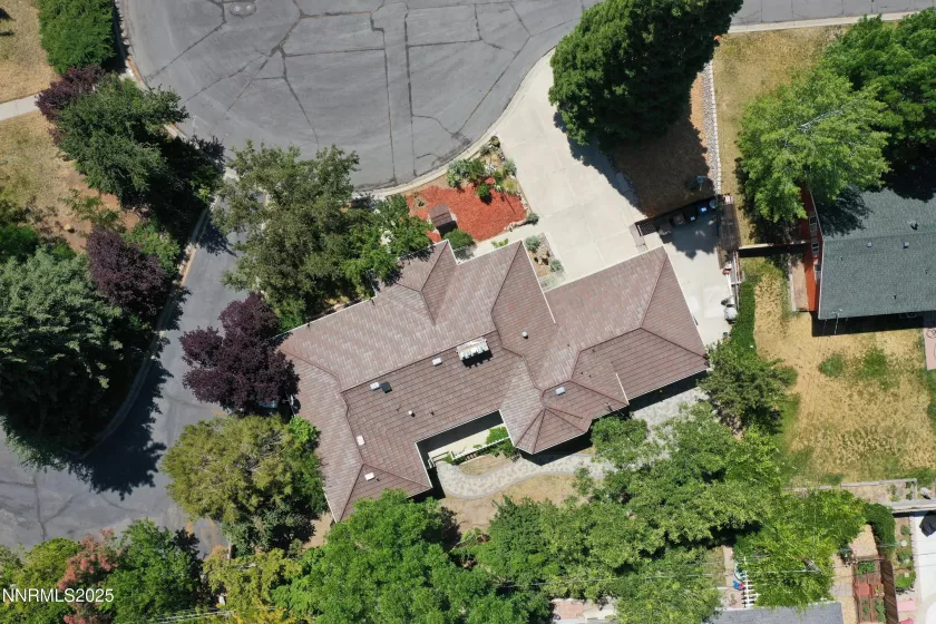 7 Circle, Carson City, Nevada 89703, 3 Bedrooms Bedrooms, ,3 BathroomsBathrooms,Residential,Residential,Circle,250052595