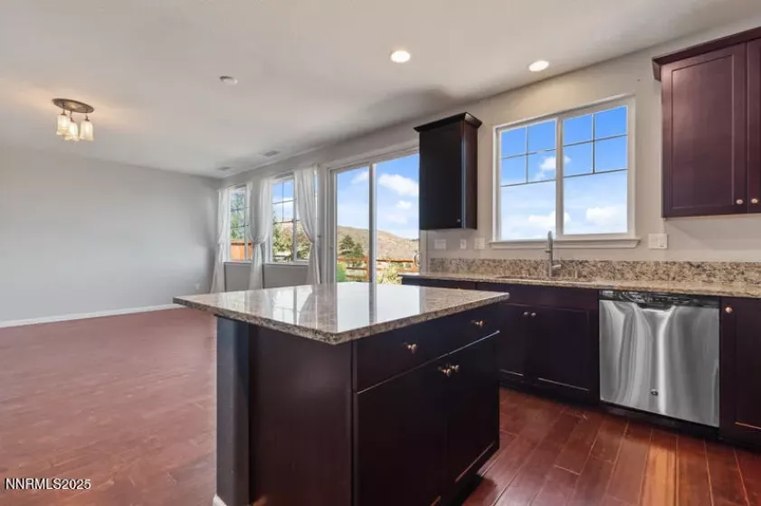 2720 Peavine Pines, Reno, Nevada 89523, 3 Bedrooms Bedrooms, ,3 BathroomsBathrooms,Residential,Residential,Peavine Pines,250052592