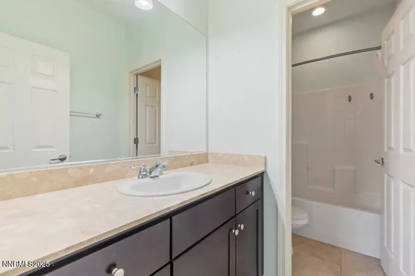 2720 Peavine Pines, Reno, Nevada 89523, 3 Bedrooms Bedrooms, ,3 BathroomsBathrooms,Residential,Residential,Peavine Pines,250052592
