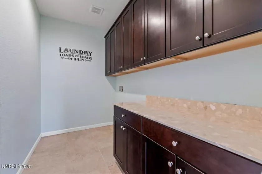 2720 Peavine Pines, Reno, Nevada 89523, 3 Bedrooms Bedrooms, ,3 BathroomsBathrooms,Residential,Residential,Peavine Pines,250052592