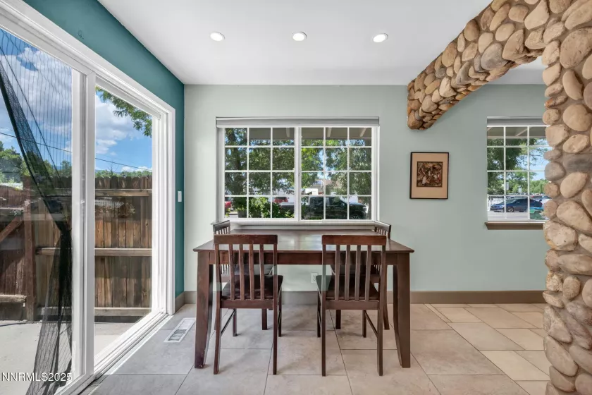 1320 Yori, Reno, Nevada 89502, 3 Bedrooms Bedrooms, ,1 BathroomBathrooms,Residential,Residential,Yori,250052599