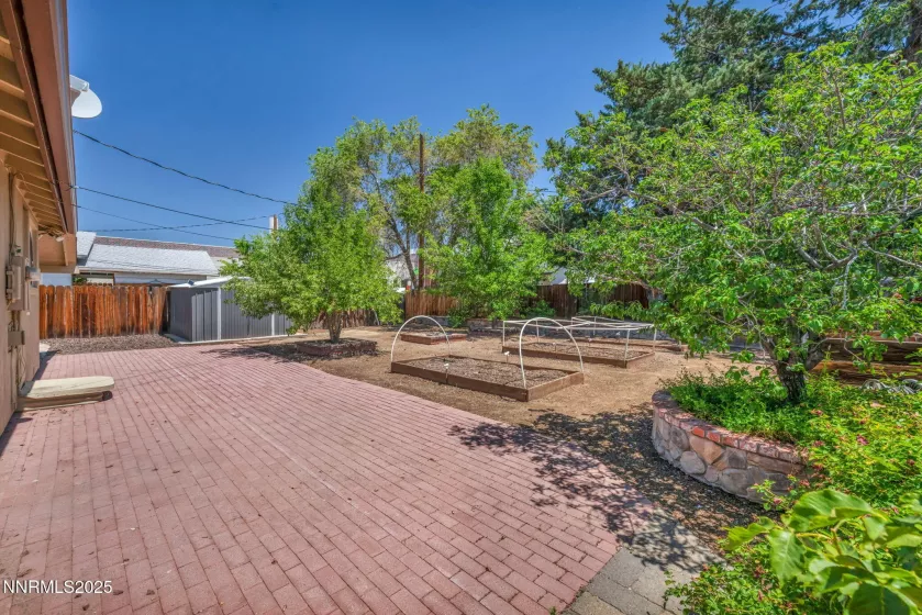 1320 Yori, Reno, Nevada 89502, 3 Bedrooms Bedrooms, ,1 BathroomBathrooms,Residential,Residential,Yori,250052599