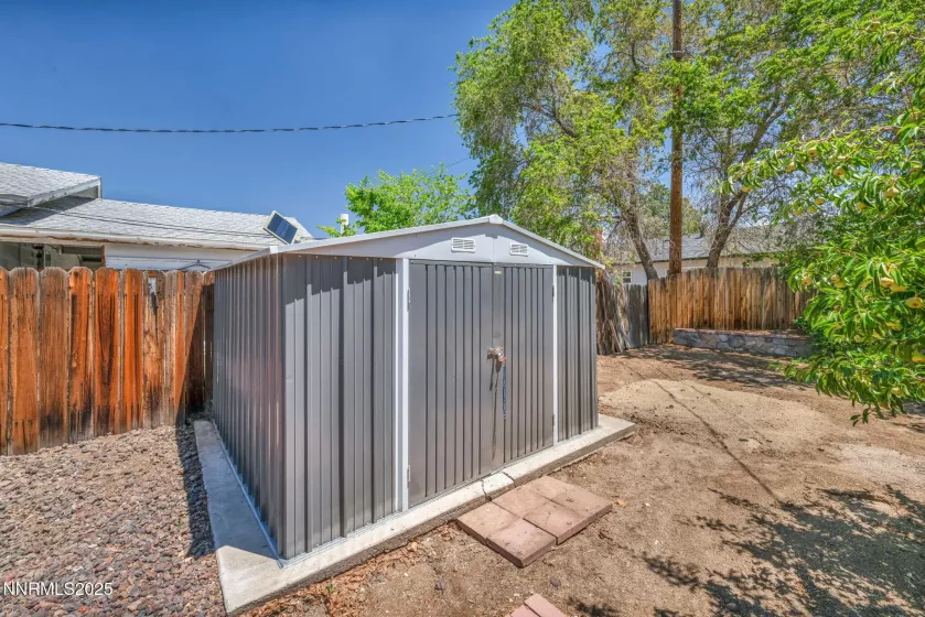1320 Yori, Reno, Nevada 89502, 3 Bedrooms Bedrooms, ,1 BathroomBathrooms,Residential,Residential,Yori,250052599