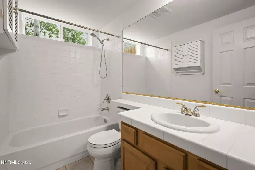 4833 Ramcreek, Reno, Nevada 89519, 4 Bedrooms Bedrooms, ,3 BathroomsBathrooms,Residential,Residential,Ramcreek,250052600