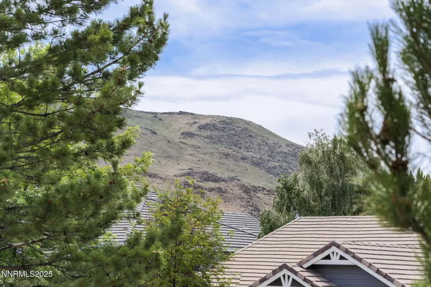 4833 Ramcreek, Reno, Nevada 89519, 4 Bedrooms Bedrooms, ,3 BathroomsBathrooms,Residential,Residential,Ramcreek,250052600