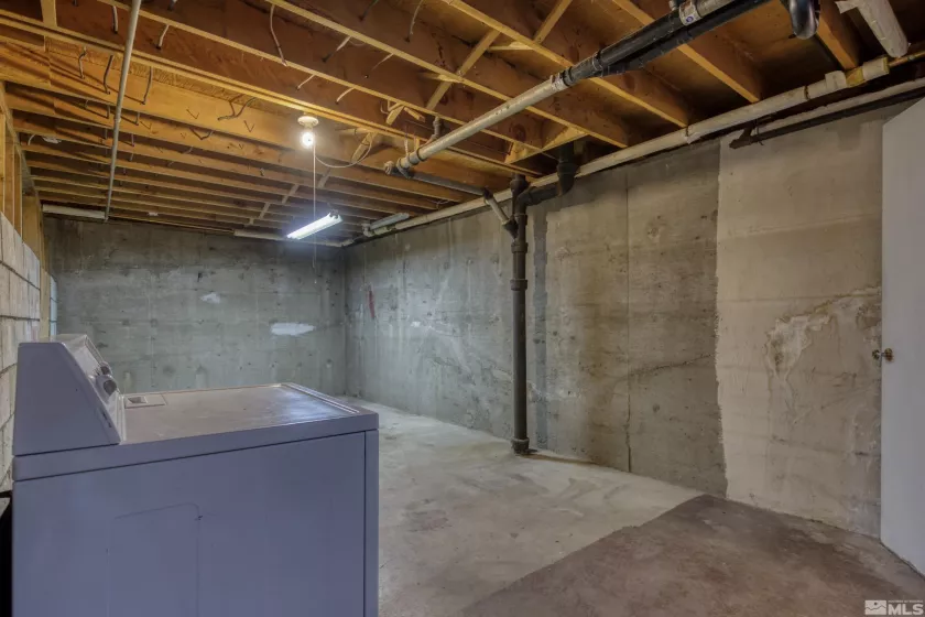 1275 Washington, Reno, Nevada 89503, 4 Bedrooms Bedrooms, ,3 BathroomsBathrooms,Residential,Residential,Washington,250003346