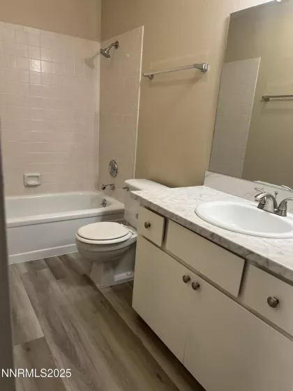 2955 Lakeside, Reno, Nevada 89509, 2 Bedrooms Bedrooms, ,2 BathroomsBathrooms,Residential,Residential,Lakeside,250052604