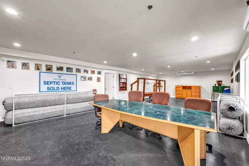 2 Brown, Dayton, Nevada 89403, ,Commercial Sale,Residential,Brown,250052608
