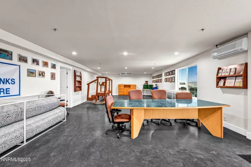 2 Brown, Dayton, Nevada 89403, ,Commercial Sale,Residential,Brown,250052608