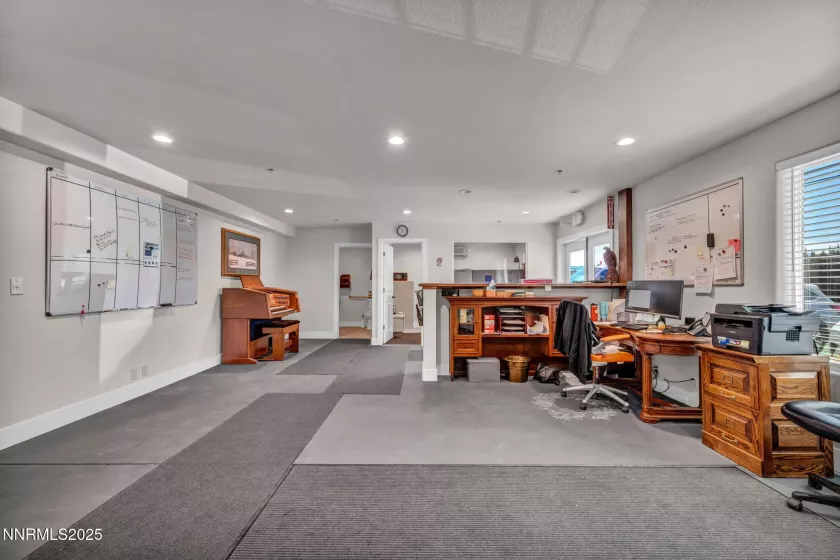 2 Brown, Dayton, Nevada 89403, ,Commercial Sale,Residential,Brown,250052608
