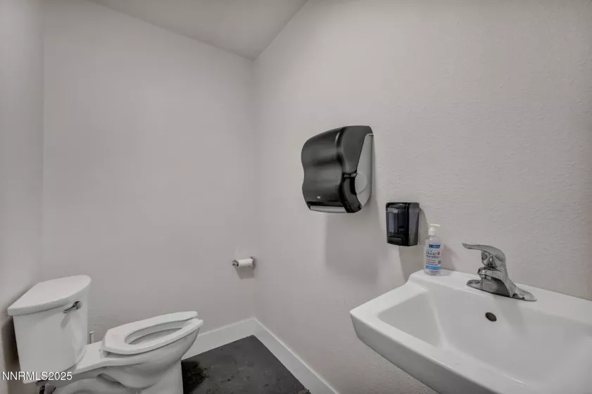 2 Brown, Dayton, Nevada 89403, ,Commercial Sale,Residential,Brown,250052608