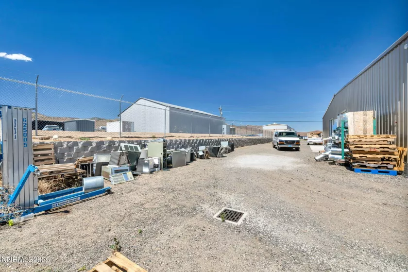 2 Brown, Dayton, Nevada 89403, ,Commercial Sale,Residential,Brown,250052608