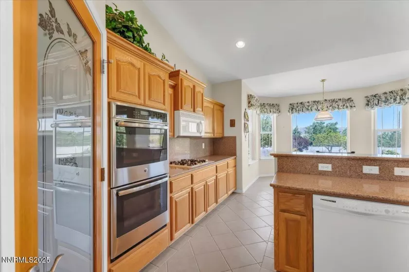 955 Lasso, Fernley, Nevada 89408, 3 Bedrooms Bedrooms, ,2 BathroomsBathrooms,Residential,Residential,Lasso,250052609