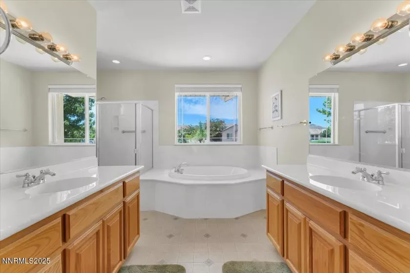 955 Lasso, Fernley, Nevada 89408, 3 Bedrooms Bedrooms, ,2 BathroomsBathrooms,Residential,Residential,Lasso,250052609