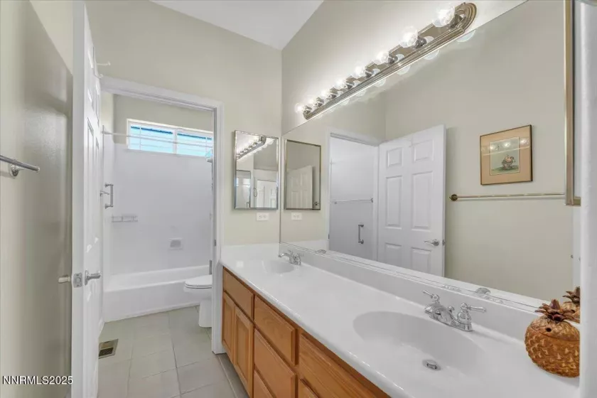 955 Lasso, Fernley, Nevada 89408, 3 Bedrooms Bedrooms, ,2 BathroomsBathrooms,Residential,Residential,Lasso,250052609