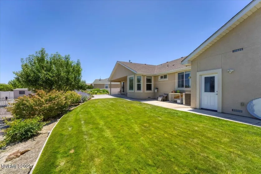 955 Lasso, Fernley, Nevada 89408, 3 Bedrooms Bedrooms, ,2 BathroomsBathrooms,Residential,Residential,Lasso,250052609
