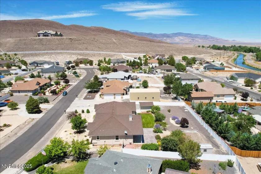 955 Lasso, Fernley, Nevada 89408, 3 Bedrooms Bedrooms, ,2 BathroomsBathrooms,Residential,Residential,Lasso,250052609